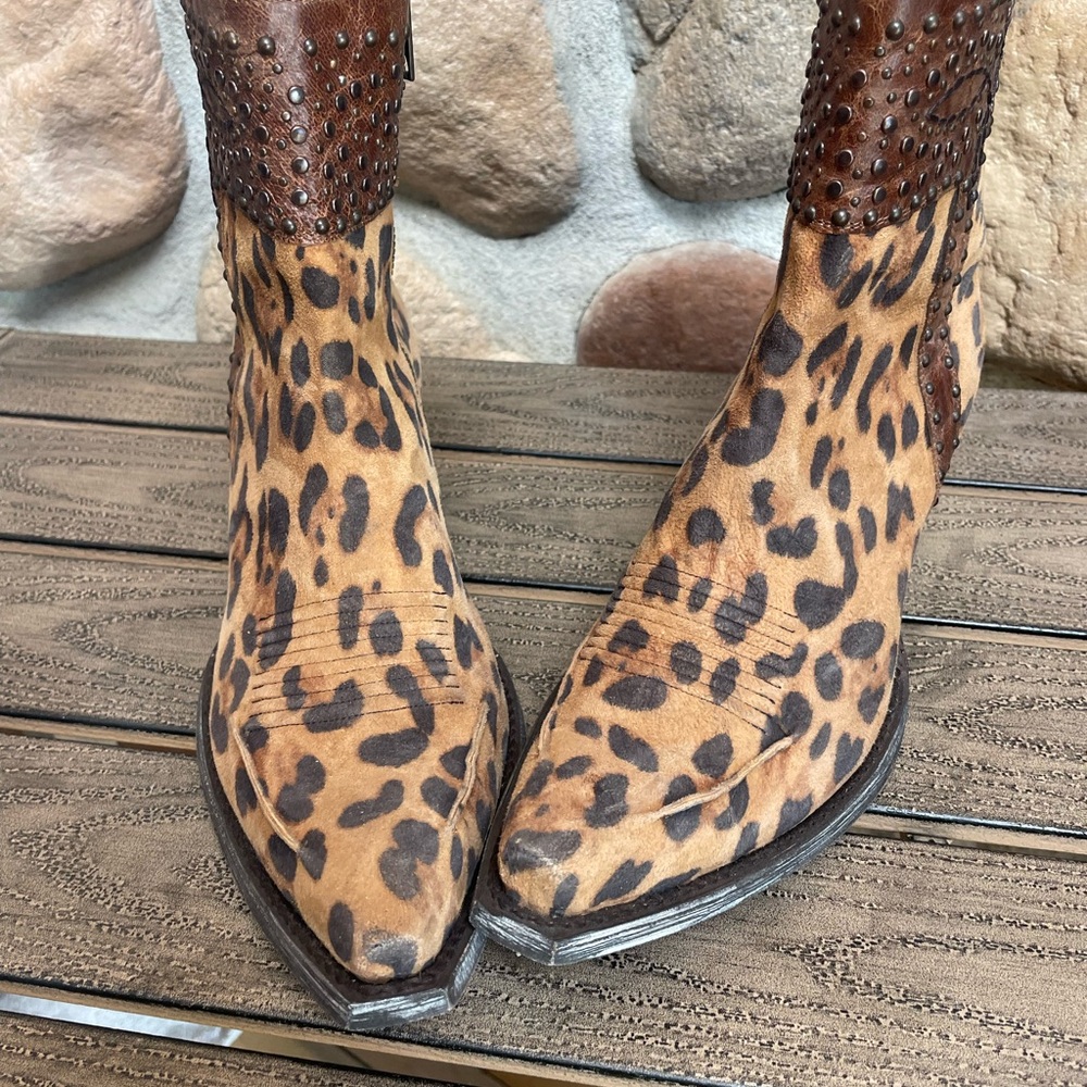 OLD GRINGO*Leopard Print suede & metal Stud Mid Ankle Side Zip boots snip toe 8 - Picture 9 of 13